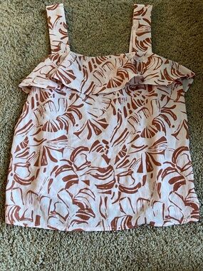 ♥️Nine West White Tank Top with Rust Brushprint